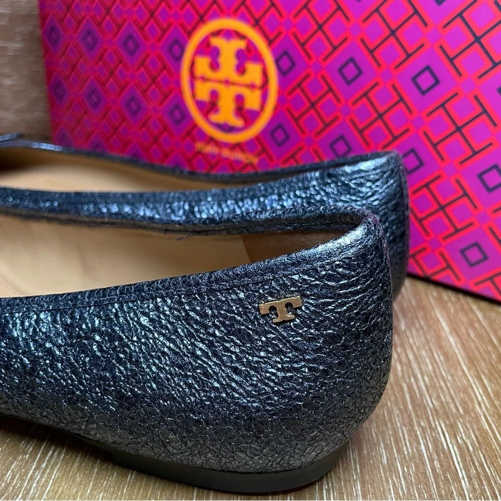 Tory Burch Laila 2 Driver Ballet Flat Navy Crinkle Metallic Size 9